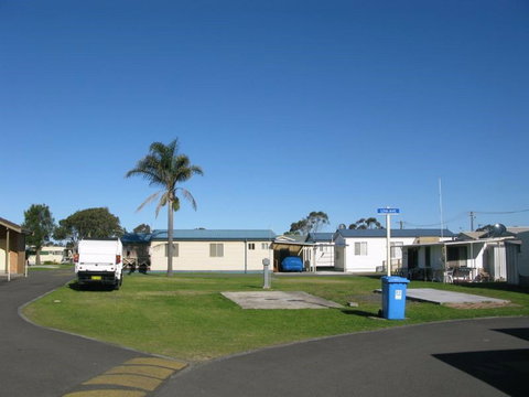 Lake Windemere Caravan Park - Maitland Accommodation 1