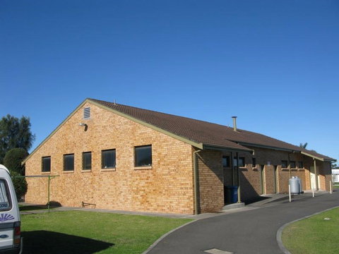 Lake Windemere Caravan Park - Maitland Accommodation 2