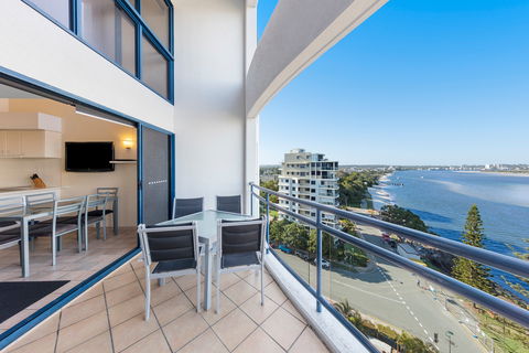 Ramada Resort By Wyndham Golden Beach - Maitland Accommodation 2