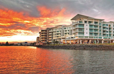 Ramada Hotel & Suites Ballina - Maitland Accommodation 0