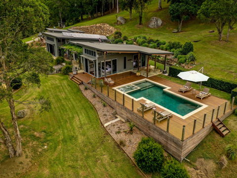 Ravensdale Retreat - Yarramalong Valley - Maitland Accommodation 0