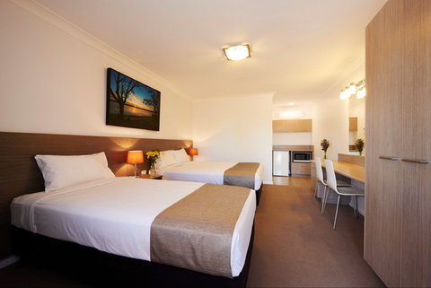 Adelong Motel - Maitland Accommodation 0