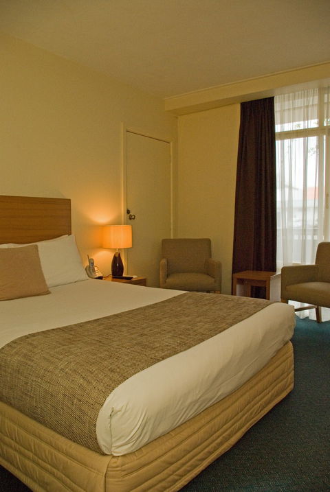 Admiralty Inn - Maitland Accommodation 2