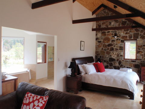 Adventure Bay Retreat - Maitland Accommodation 2