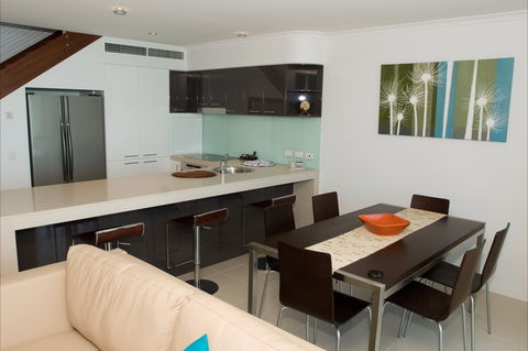 At Marina Shores - Maitland Accommodation 2