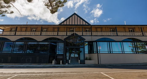 Aurora Ozone Hotel - Maitland Accommodation 2