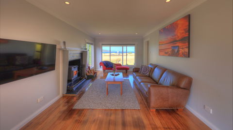 Castaway Cottage - Maitland Accommodation 1