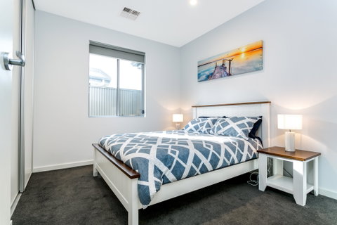Ella House I - Maitland Accommodation 2