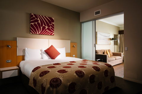 Grand Hotel And Apartments Townsville - Maitland Accommodation 1