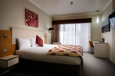 Grand Hotel And Apartments Townsville - Maitland Accommodation 2