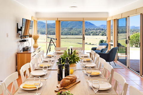 Hillbrook Estate - Maitland Accommodation 2