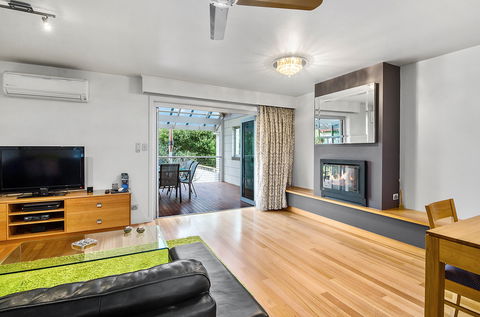 Limestone Coast Apartments - Maitland Accommodation 1