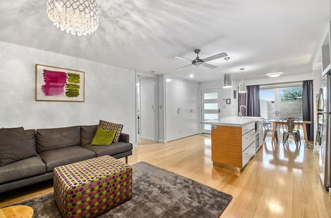 Limestone Coast Apartments - Maitland Accommodation 2