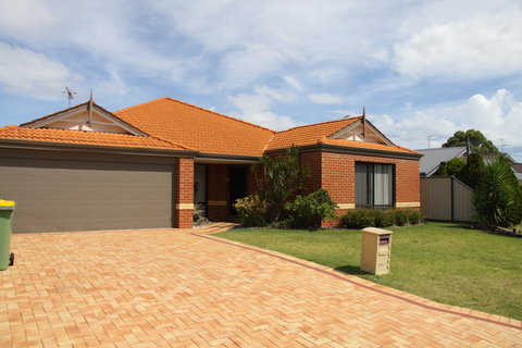Mandurah Golf Links Retreat - Maitland Accommodation 0