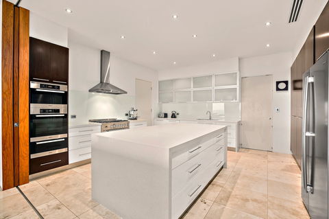 Mont Sapphire Luxury Retreat - Maitland Accommodation 2