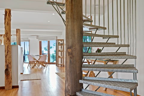 Tura Tree House - Maitland Accommodation 2