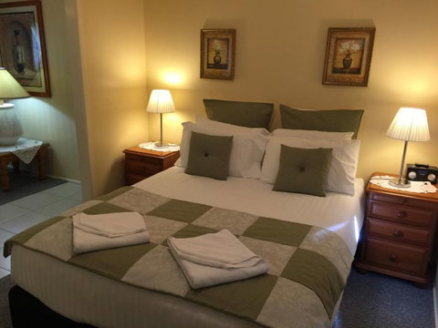 Curtis Falls Mountain Retreat - Maitland Accommodation 8