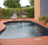 Arlingtons - Maitland Accommodation