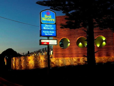 Drouin VIC Maitland Accommodation