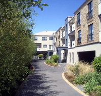 Oceanic on Thompson Apartments - Maitland Accommodation