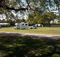 Sale Showground Caravan and Motorhome Park - Maitland Accommodation