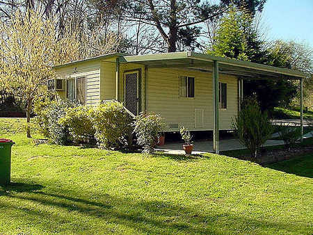 Yackandandah Holiday Park - Maitland Accommodation 2