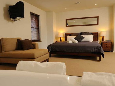 Sackville Apt No 1 - Maitland Accommodation 1