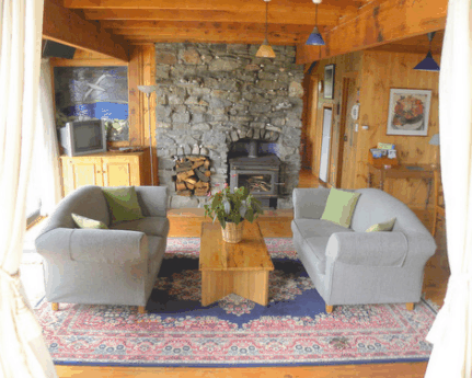 Aurora Beach Cottage - Maitland Accommodation 3