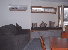 Yakkalla Holiday Cottage - thumb 1