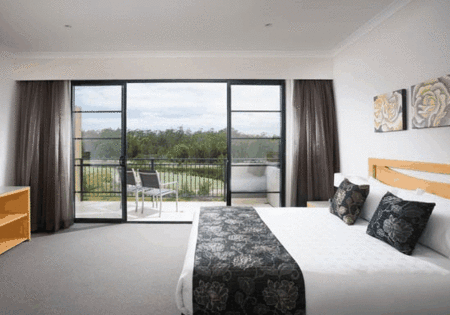 Mantra Kooindah Waters Golf And Spa Resort - Maitland Accommodation 2