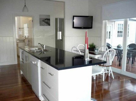 Calgary House & Cottage Accommodation - Maitland Accommodation 2