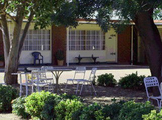 County Lodge Motel - Maitland Accommodation 3