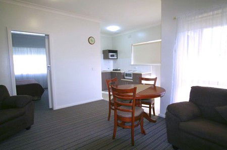 Abbey Apartments - Maitland Accommodation 1