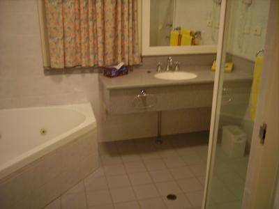 Monarch Motel Hotel - Maitland Accommodation 6