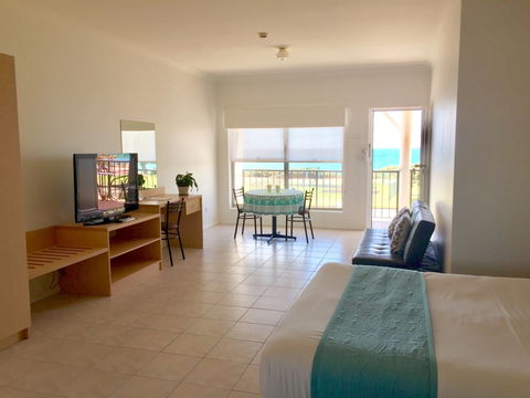 COAST Motel And Apartments - Maitland Accommodation 6