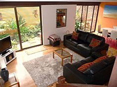 Accent Byron Townhouse - Maitland Accommodation 2