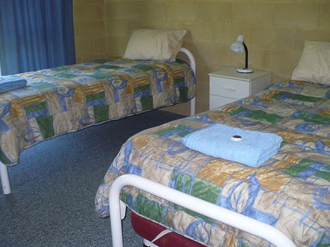 Mooyabil Farm Holidays - Maitland Accommodation 2