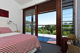Ayana Beach House - Maitland Accommodation 3
