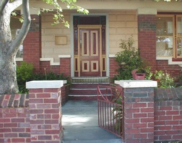 Australian Guild Of Realist Artists - Maitland Accommodation 1