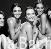 Ella Bache - Hamilton - Maitland Accommodation