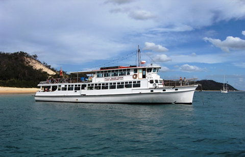 Brisbane Cruises - Maitland Accommodation 2