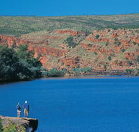 Sir John Gorge - Maitland Accommodation