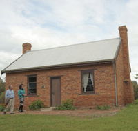 Sandalwood Yards and Tipperary School - Maitland Accommodation