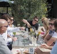 Ugly Duckling Wines - Maitland Accommodation