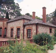 Old Government House - Maitland Accommodation