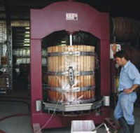 St Marys Wines - Maitland Accommodation