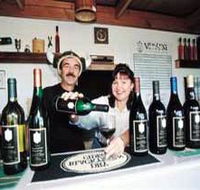 Viking Wines - Maitland Accommodation