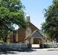 St George Church and Cemetery Tours - Maitland Accommodation