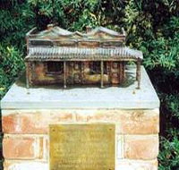 Sculpture Of Beetaloo Reservoir Hotel - Maitland Accommodation