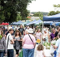 Willunga Farmers' Market - Maitland Accommodation